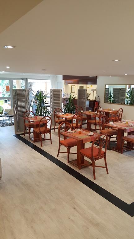 Hotel Le Galoubet Villeneuve-Loubet Ngoại thất bức ảnh
