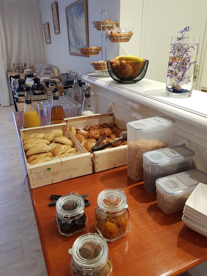 Hotel Le Galoubet Villeneuve-Loubet Ngoại thất bức ảnh