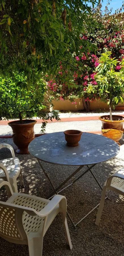 Hotel Le Galoubet Villeneuve-Loubet Ngoại thất bức ảnh
