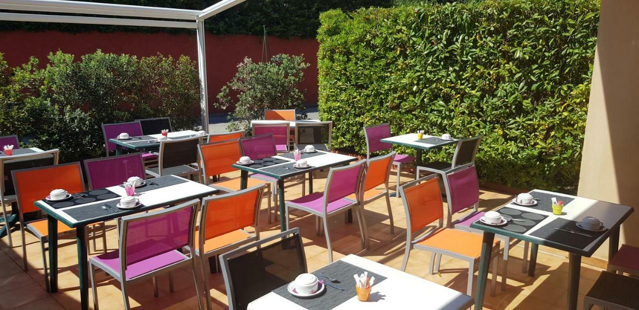 Hotel Le Galoubet Villeneuve-Loubet Ngoại thất bức ảnh