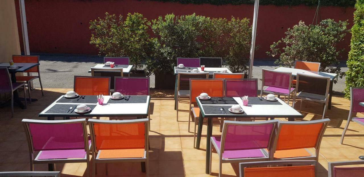 Hotel Le Galoubet Villeneuve-Loubet Ngoại thất bức ảnh