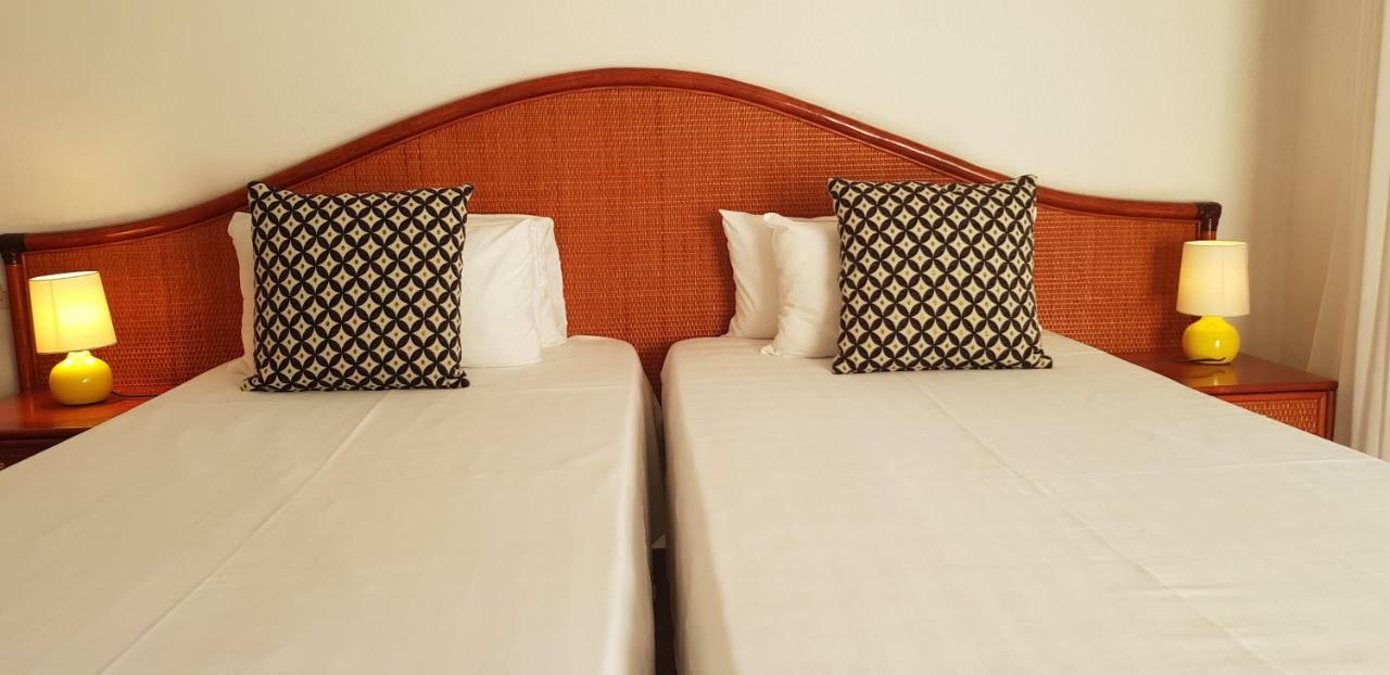 Hotel Le Galoubet Villeneuve-Loubet Ngoại thất bức ảnh